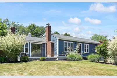 48 Newton Road, Plaistow, NH 03865 - Photo 1