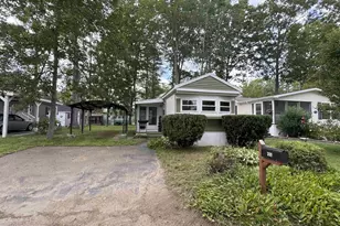 309 Friar Tuck Dr, Exeter, NH 03833 - Photo 1