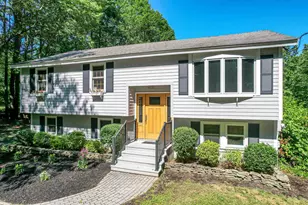 8 Phoenix Dr, Kingston, NH 03848 - Photo 1