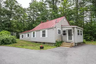 68 Robin St, Franklin, NH 03235 - Photo 1