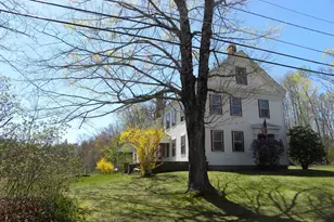 156 Beach Plain Rd, Danville, NH 03819 - Photo 1