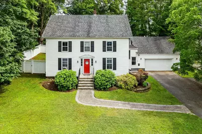 3 Nesmith Street, Derry, NH 03038 - Photo 1