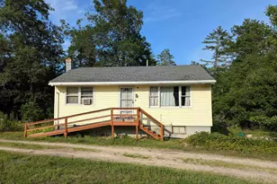 86 Effingham Rd, Ossipee, NH 03864 - Photo 1