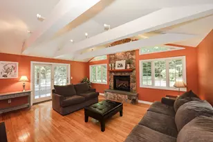 4 Quarry Ct, Auburn, NH 03032 - Photo 1