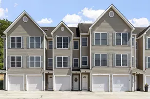 21 Tammy Ct, Hudson, NH 03051 - Photo 1