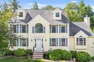 95 Lady Slipper Ln, Chester, NH 03036 - Photo 1