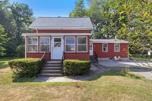 181 Garrison Rd, Dover, NH 03820 - Photo 1