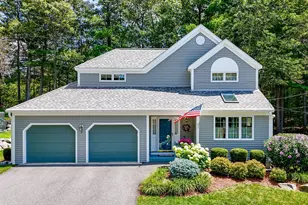 5 Lilac Ct, Nashua, NH 03062 - Photo 1