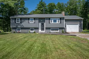 18 Dream Lake Dr, Amherst, NH 03031 - Photo 1