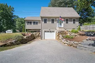 11 Gorham Dr, Dunbarton, NH 03046 - Photo 1