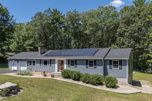 16 Easthill Dr, Hudson, NH 03051 - Photo 1