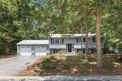 27 New Searles Road, Nashua, NH 03060 - Photo 1