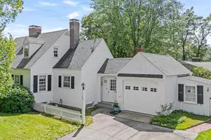 24 Shaw St, Manchester, NH 03104 - Photo 1