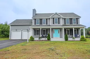 12 Autumn Cir, Hudson, NH 03051 - Photo 1