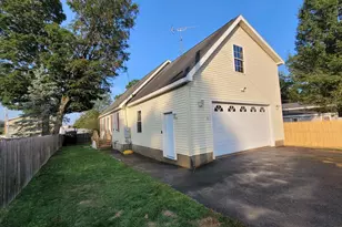 22 State St, Rochester, NH 03867 - Photo 1