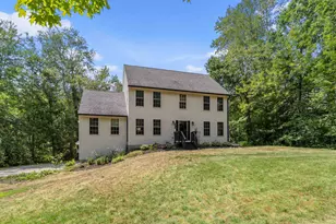 122 Blake Rd, Epping, NH 03042 - Photo 1