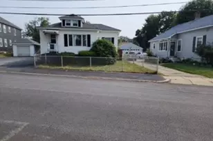 177 Young St, Manchester, NH 03103 - Photo 1