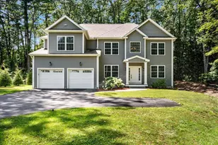 26 Coburn Ave, Nashua, NH 03063 - Photo 1