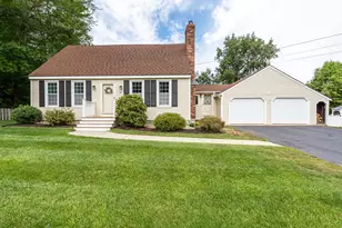 55 Bernice Ave, Manchester, NH 03109 - Photo 1