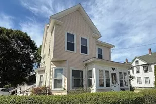 51 Chestnut St, Rochester, NH 03867 - Photo 1