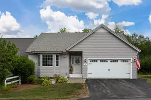 3 Guernsey Dr, Atkinson, NH 03811 - Photo 1