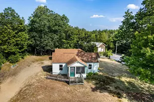 126 Chester Rd, Raymond, NH 03077 - Photo 1