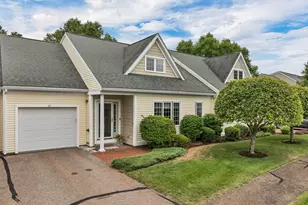 33 Meredith Bay Dr, Meredith, NH 03253 - Photo 1