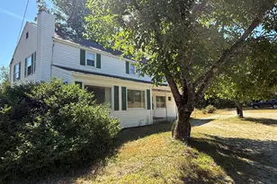 131 Stark Hwy N, Dunbarton, NH 03046 - Photo 1