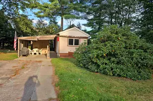 9 Edgewood Park Dr, Newport, NH 03773 - Photo 1