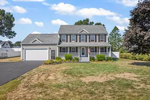 41 Cornfield Dr, Somersworth, NH 03878 - Photo 1