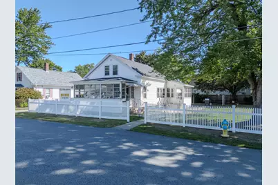 72 Linwood Street, Nashua, NH 03060 - Photo 1