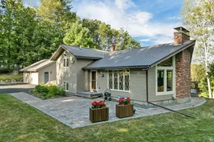 132 Banjo Dr, Thornton, NH 03285 - Photo 1