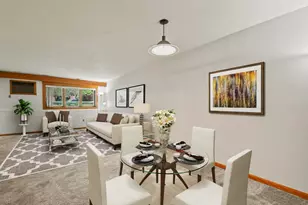 5 Tsienneto Rd, Derry, NH 03038 - Photo 1