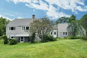 71 Hilltop Pl, New London, NH 03257 - Photo 1