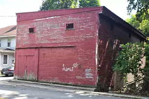 56 Myrtle St, Claremont, NH 03743 - Photo 1