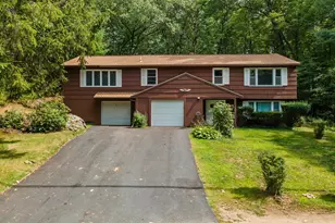 12 Davis Rd, Merrimack, NH 03054 - Photo 1