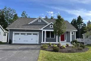 81 Three Ponds Dr, Brentwood, NH 03833 - Photo 1