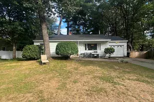 40 Taft Rd, Portsmouth, NH 03801 - Photo 1