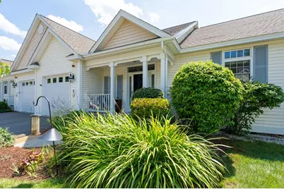 9 Old Stage Road, Litchfield, NH 03052 - Photo 1