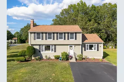 31 McKenna Drive, Nashua, NH 03062 - Photo 1