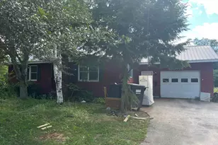 60 Middle St, Newport, NH 03773 - Photo 1