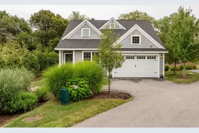 996 Maplewood Avenue #A, Portsmouth, NH 03801 - Photo 1
