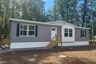 137 Salmon Falls Rd, Rochester, NH 03868 - Photo 1