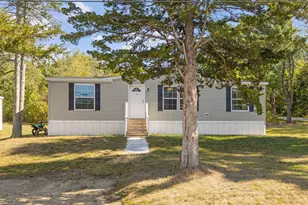 4 Cherry St, Belmont, NH 03220 - Photo 1