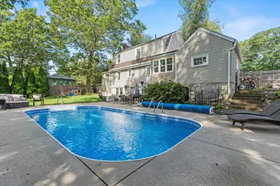 303 Webster Street, Manchester, NH 03104 - Photo 1