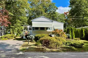 303 Friar Tuck Dr, Exeter, NH 03833 - Photo 1