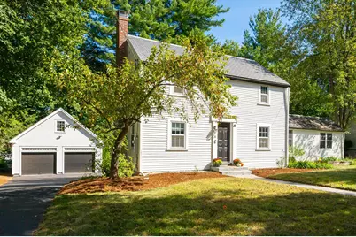 31 Raymond Street, Nashua, NH 03064 - Photo 1