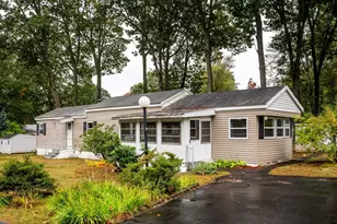 4 S Dewberry Ln, Rochester, NH 03867 - Photo 1