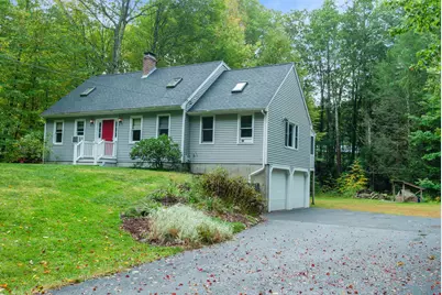 25 Oakridge Road, Sandown, NH 03873 - Photo 1