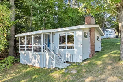 678 North Main Street #11, Wolfeboro, NH 03894 - Photo 1